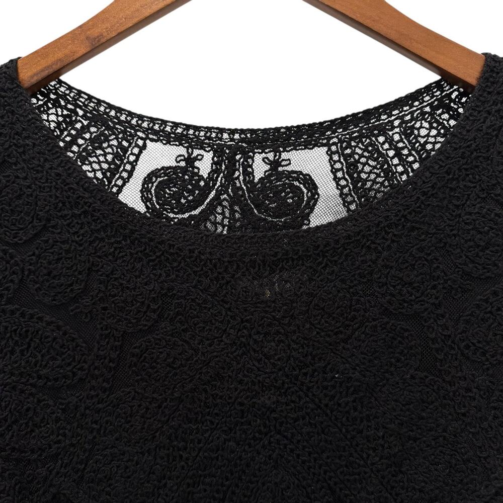 Ultra Pink Blouse Juniors Large Black Crochet Lace Long Sleeve Lined Party Top - Picture 3 of 12